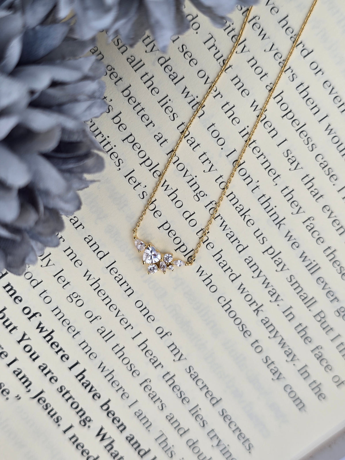Eliana Necklace | Everglow Collection